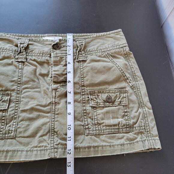 American Eagle Y2K Mini Cargo Skirt, Women’s Sz 2, 100% Cotton,  Olive Green EUC - Picture 8 of 8